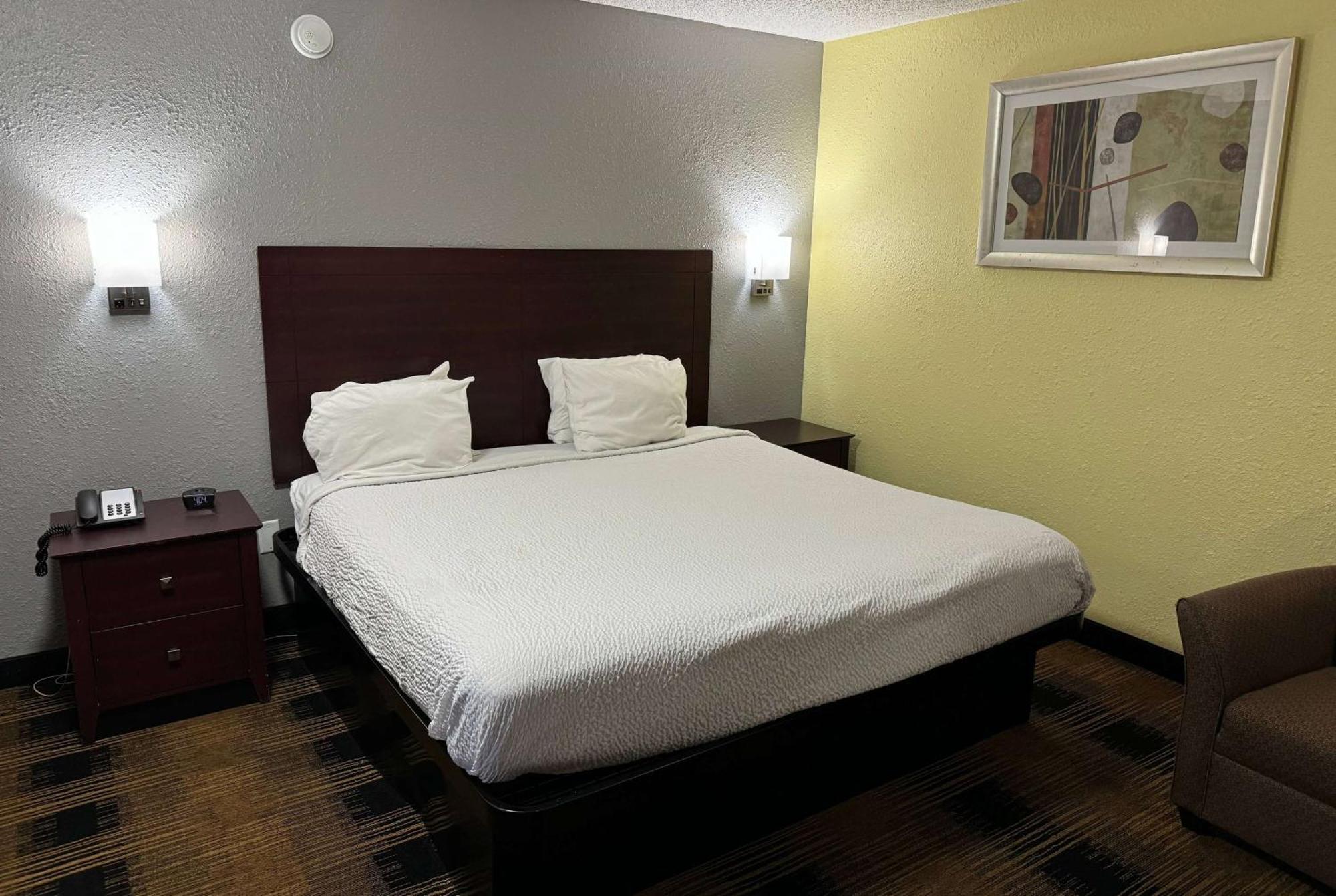 Travelodge By Wyndham Airport Platte City Exterior foto